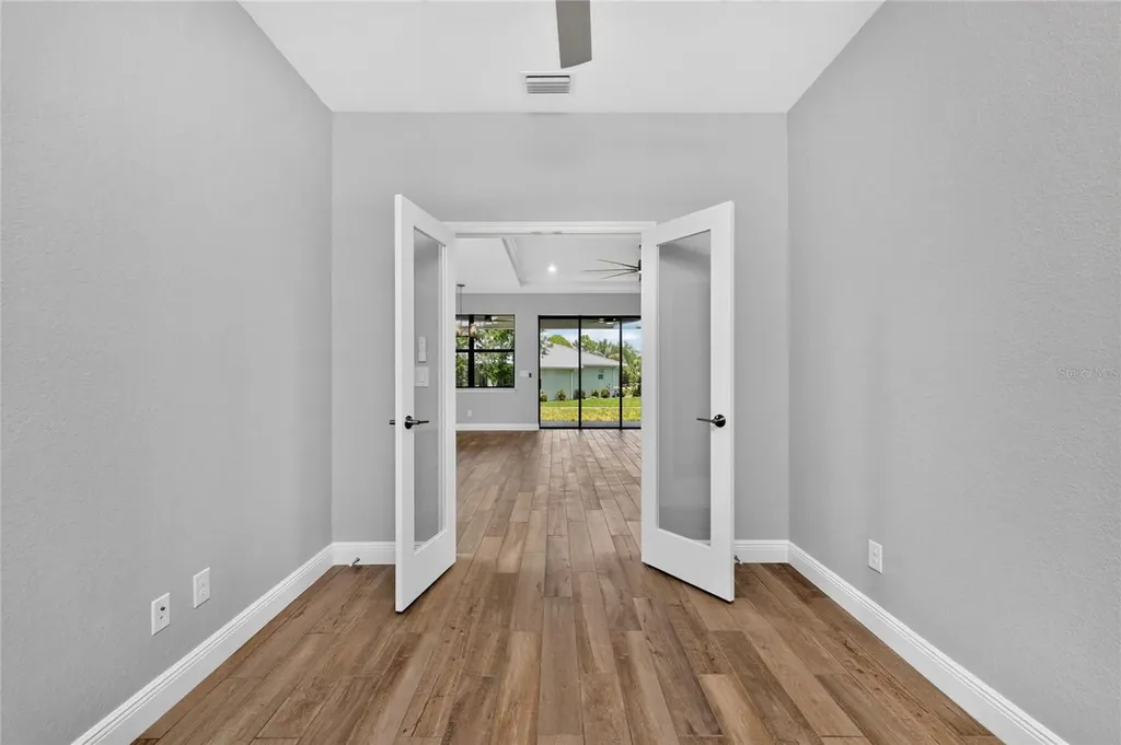 9590 Honeymoon Drive Port Charlotte FL 33981