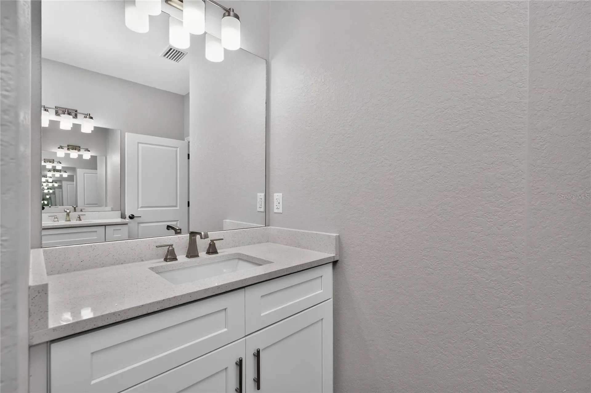 9590 Honeymoon Drive Port Charlotte FL 33981
