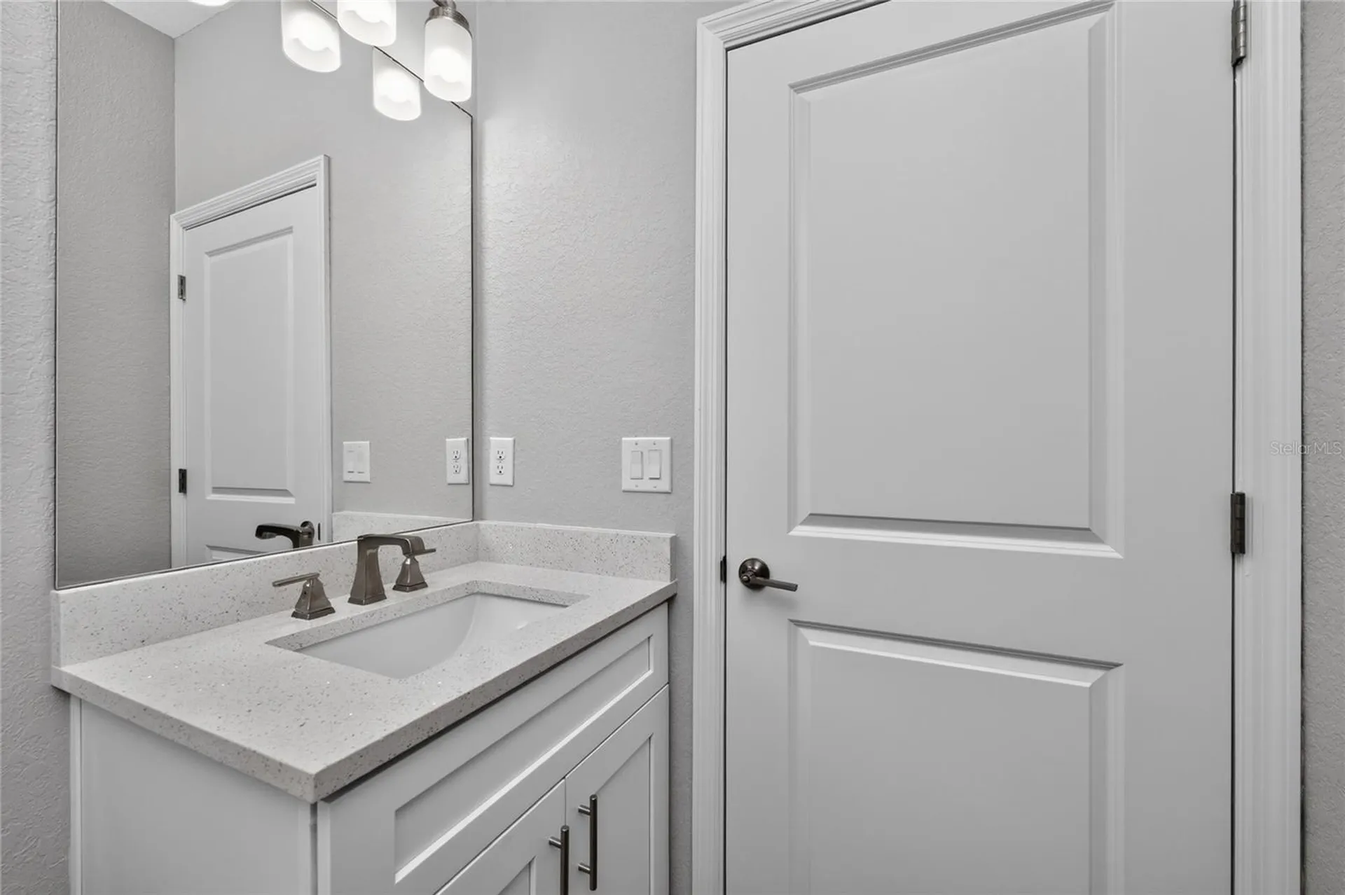 9590 Honeymoon Drive Port Charlotte FL 33981