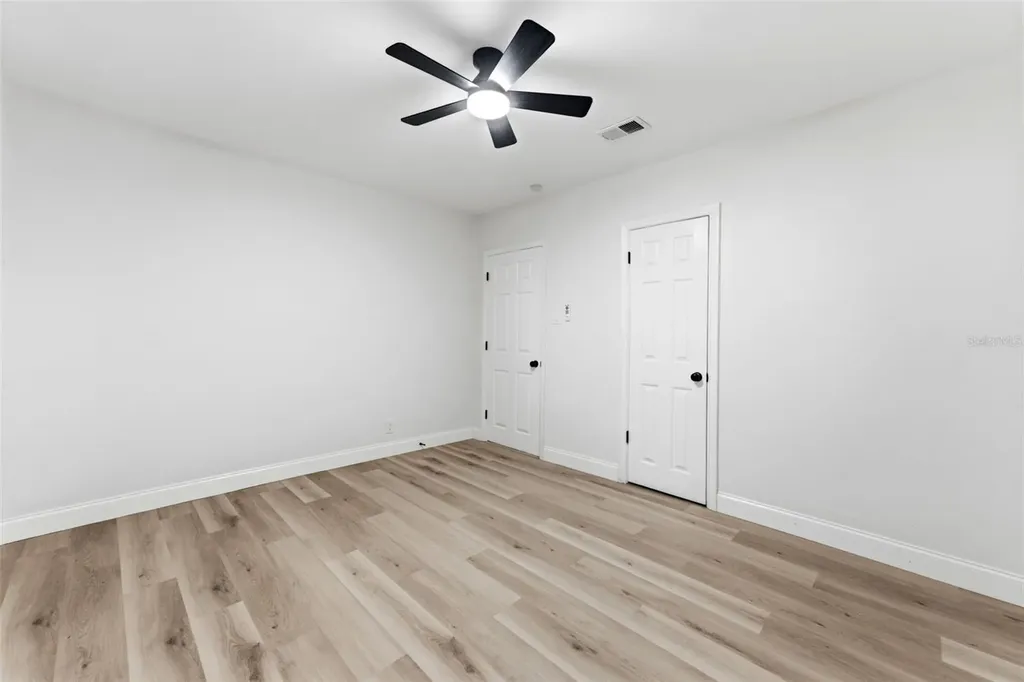 264 14th Street NW Largo FL 33770
