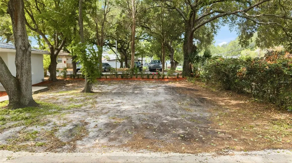 264 14th Street NW Largo FL 33770