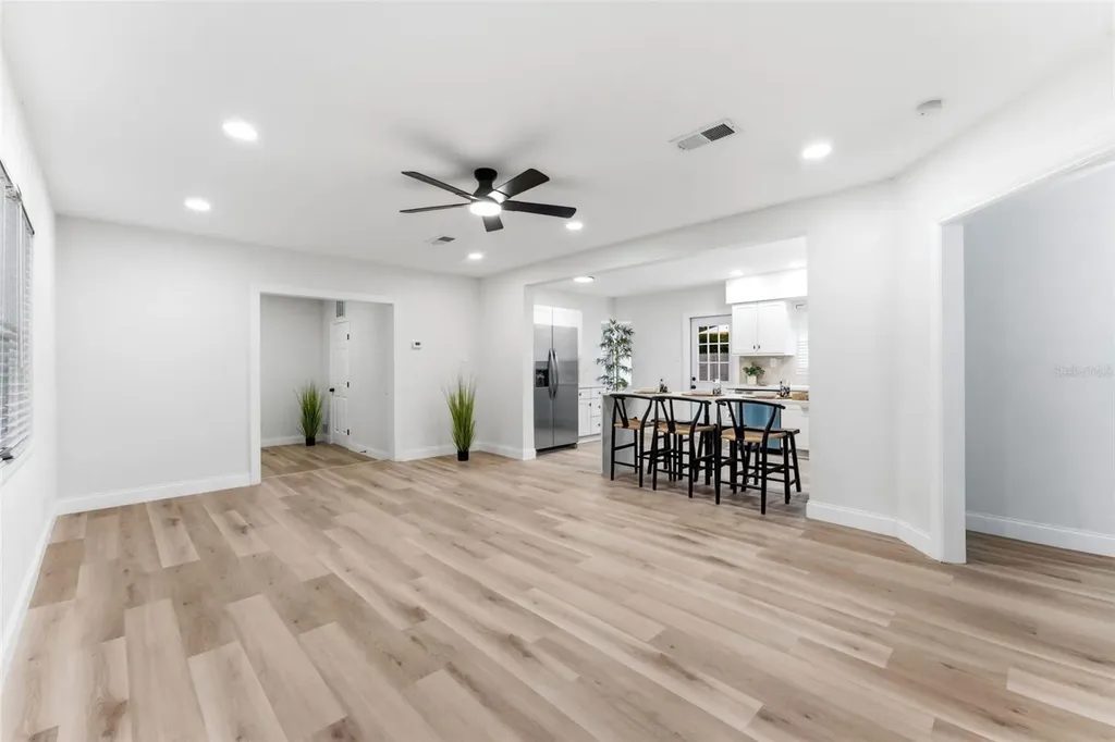 264 14th Street NW Largo FL 33770