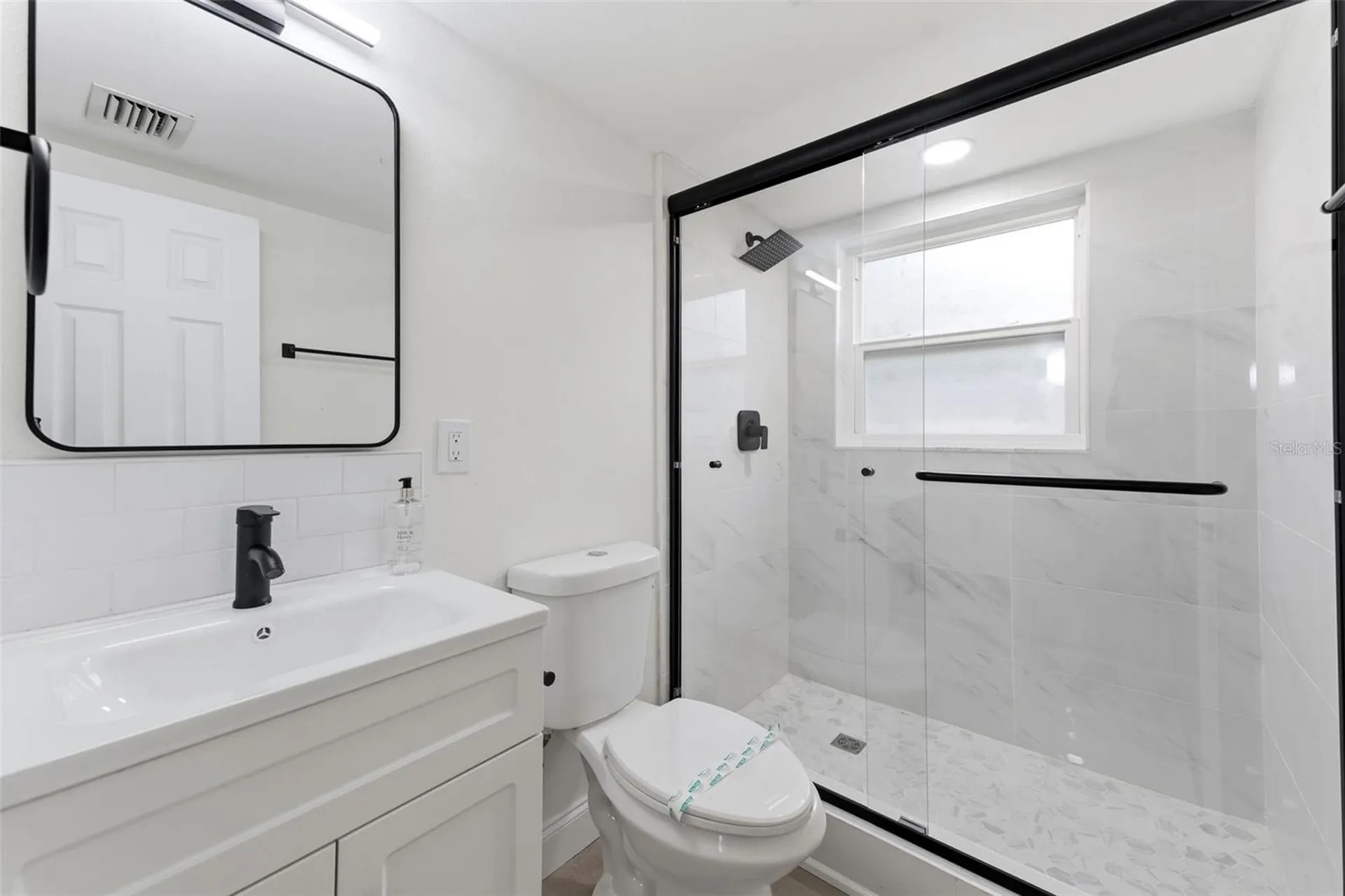 264 14th Street NW Largo FL 33770