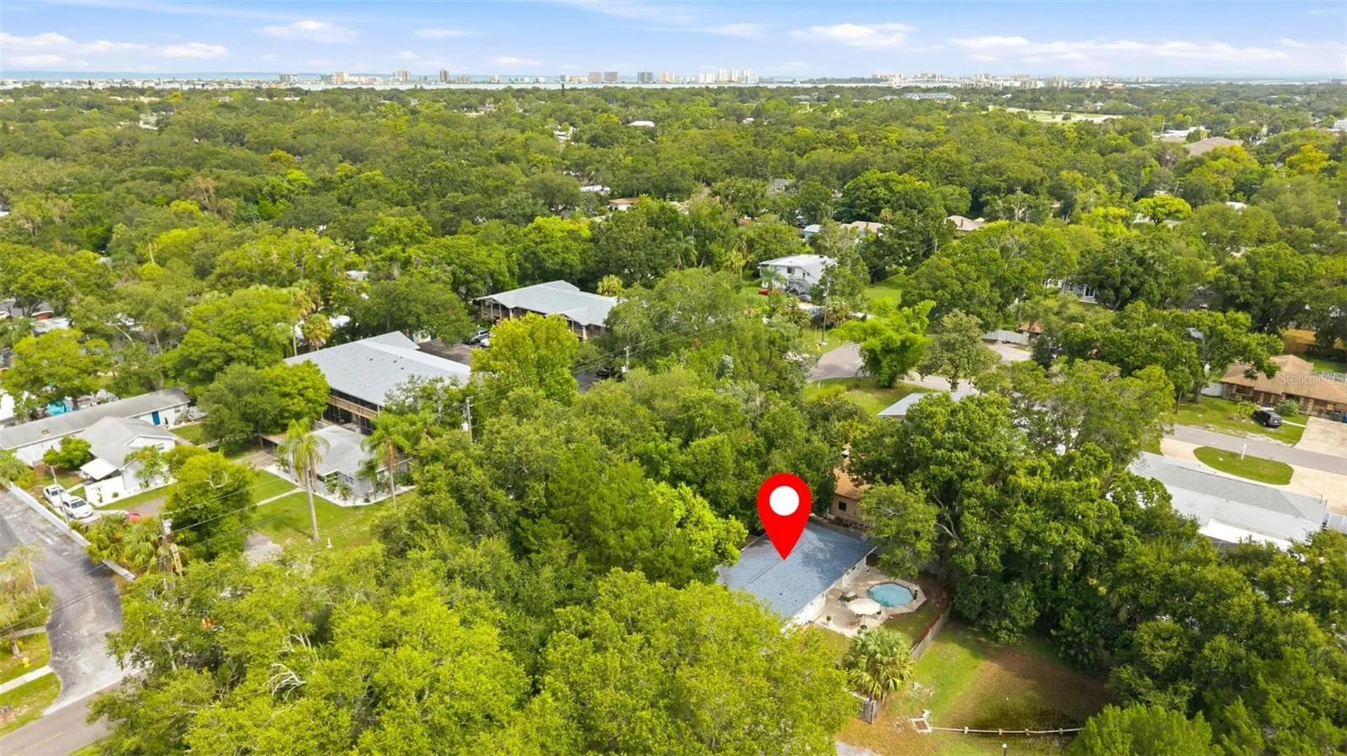 264 14th Street NW Largo FL 33770