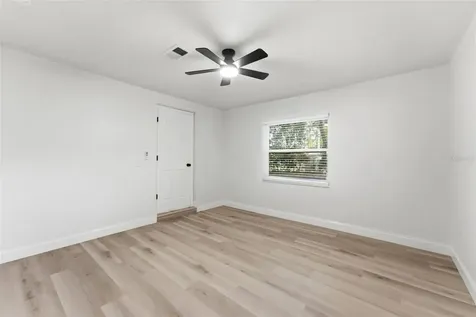 264 14th Street NW Largo FL 33770