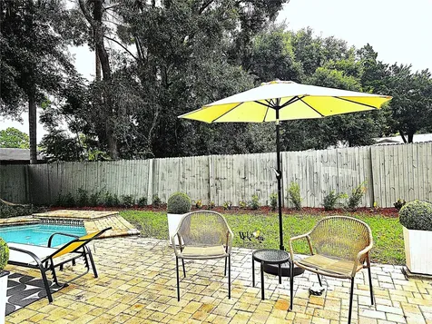 264 14th Street NW Largo FL 33770