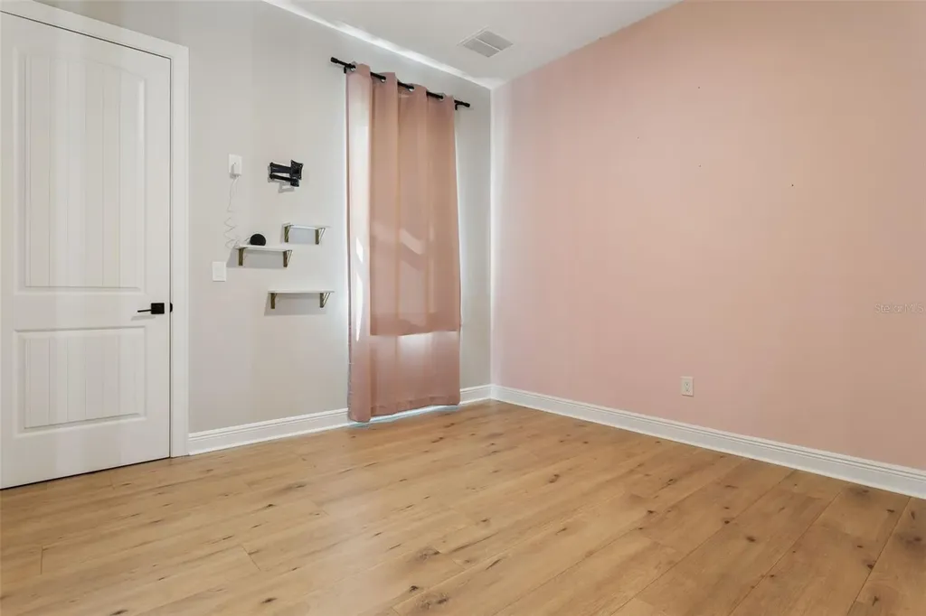 8408 Woodleaf Boulevard Wesley Chapel FL 33544