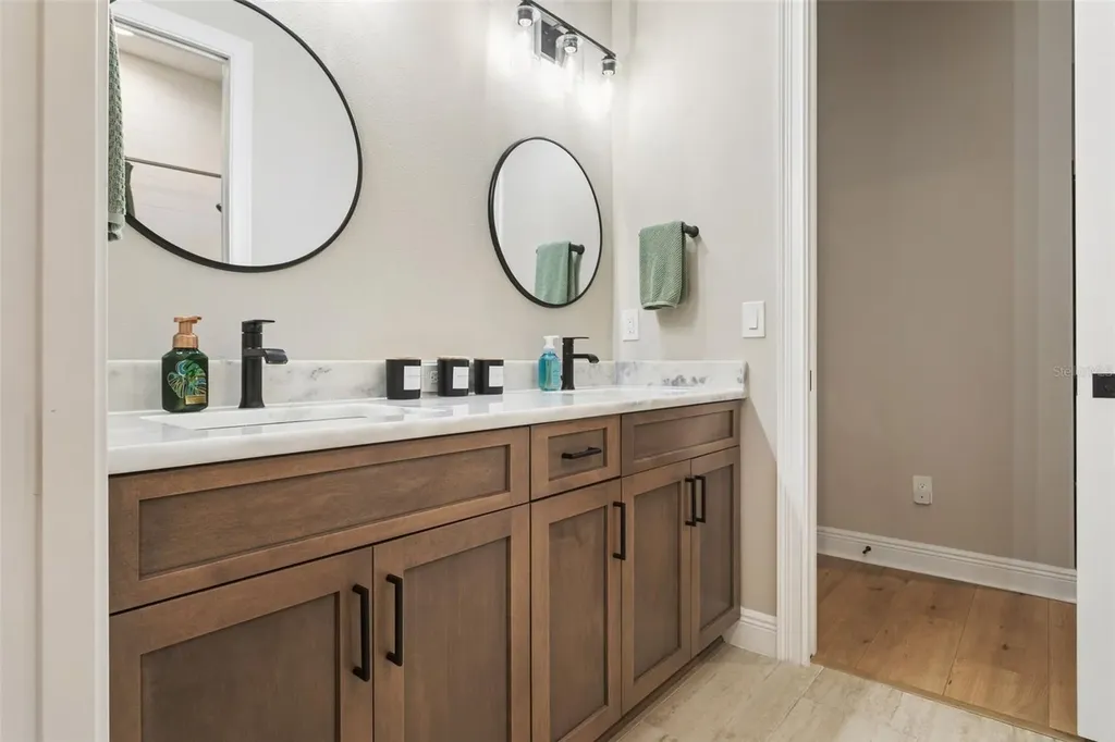 8408 Woodleaf Boulevard Wesley Chapel FL 33544