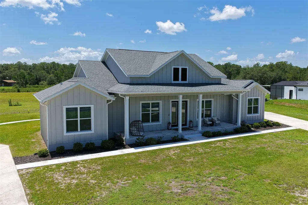 8408 Woodleaf Boulevard Wesley Chapel FL 33544