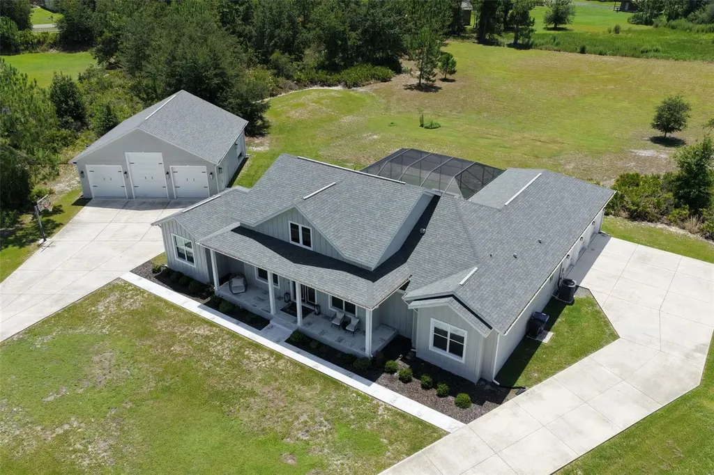 8408 Woodleaf Boulevard Wesley Chapel FL 33544