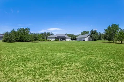8408 Woodleaf Boulevard Wesley Chapel FL 33544