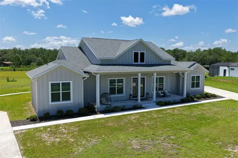 8408 Woodleaf Boulevard Wesley Chapel FL 33544