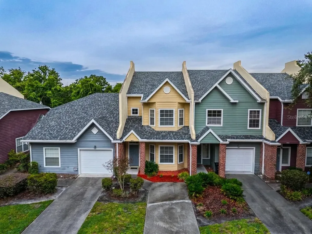 4946 NW 1st Place Gainesville FL 32607