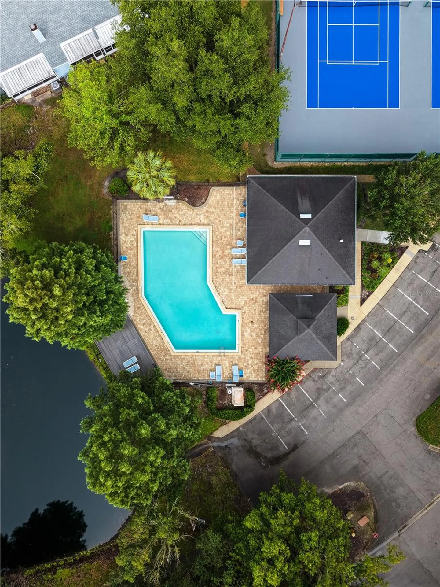4946 NW 1st Place Gainesville FL 32607