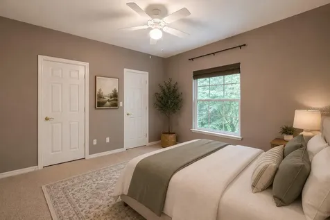 4946 NW 1st Place Gainesville FL 32607