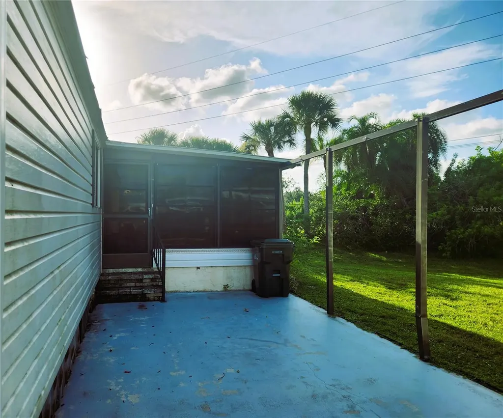 151 Lazy River Road North Port FL 34287