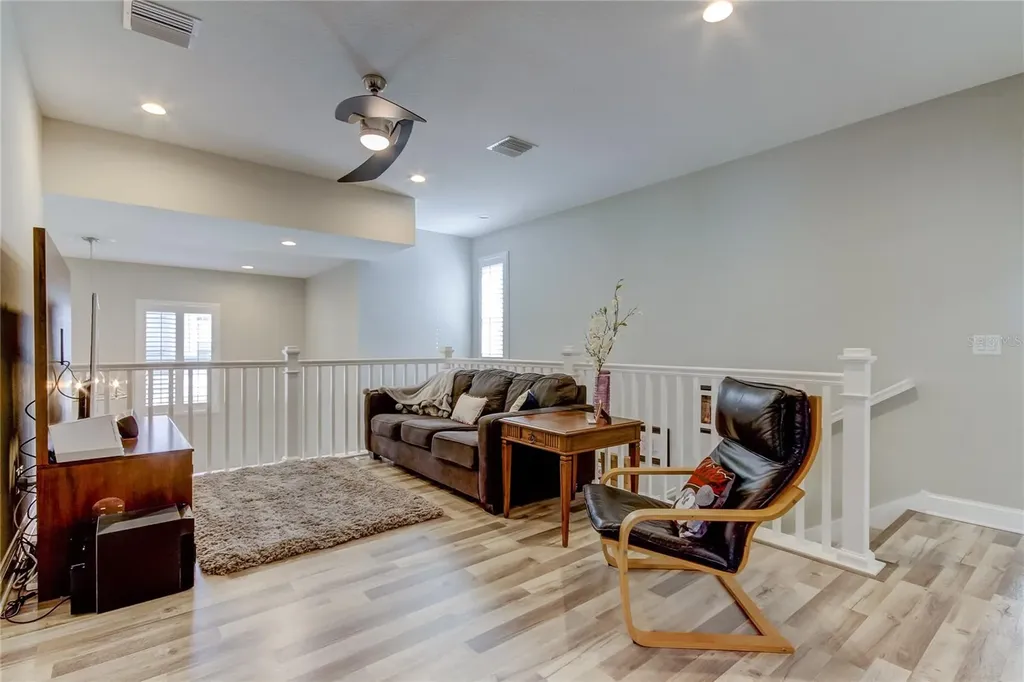 426 Birdsong Lane Dunedin FL 34698