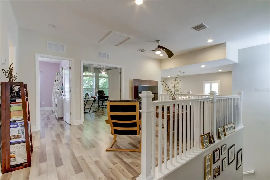426 Birdsong Lane Dunedin FL 34698
