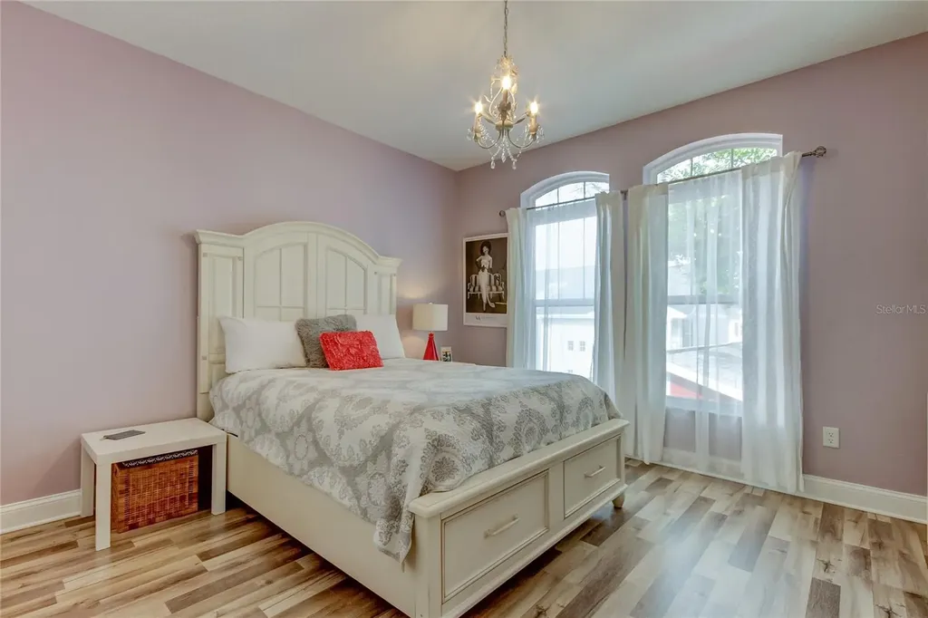 426 Birdsong Lane Dunedin FL 34698