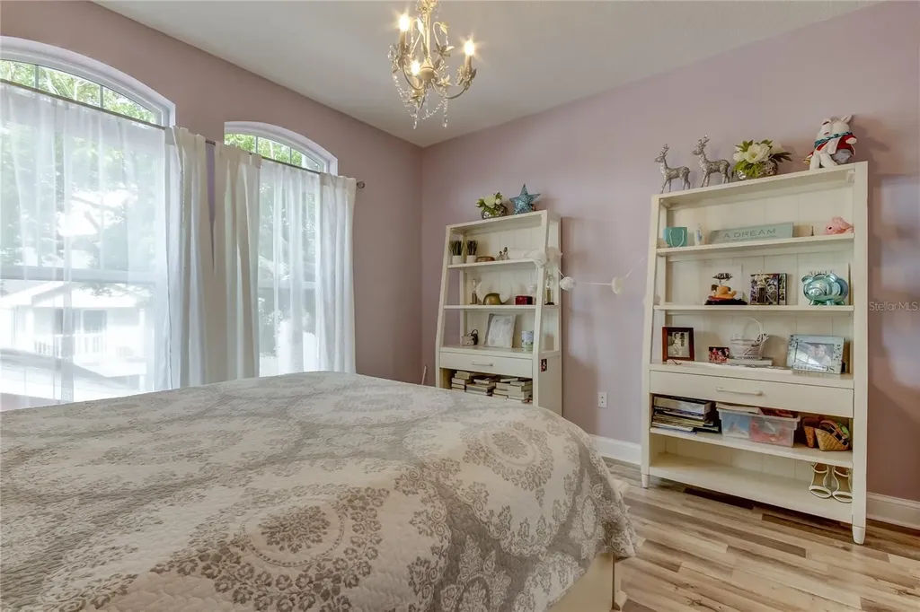 426 Birdsong Lane Dunedin FL 34698