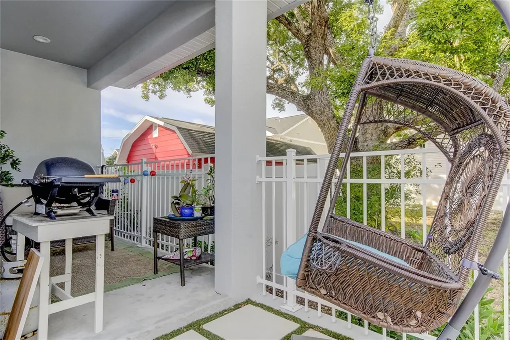 426 Birdsong Lane Dunedin FL 34698