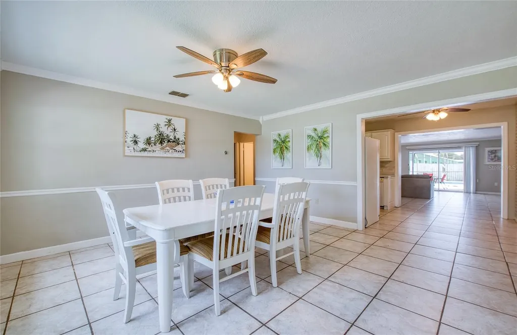 5213 97th Way N St Petersburg FL 33708