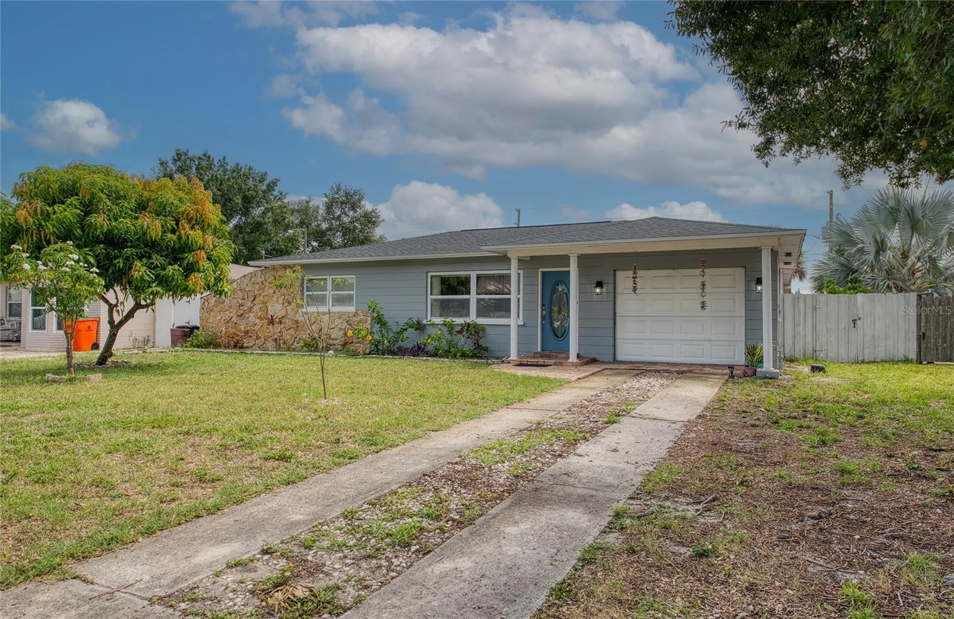 5213 97th Way N St Petersburg FL 33708