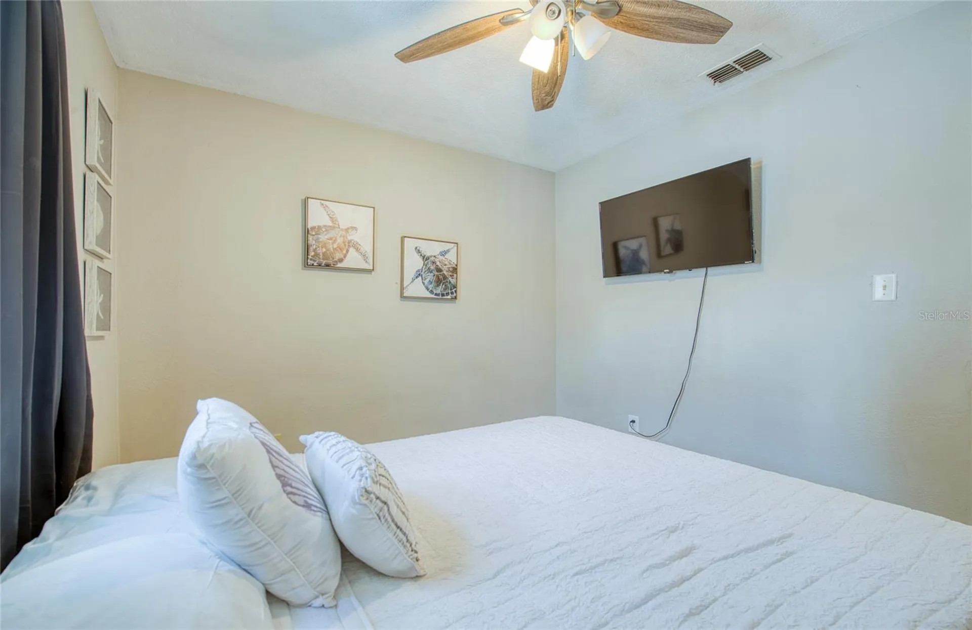 5213 97th Way N St Petersburg FL 33708
