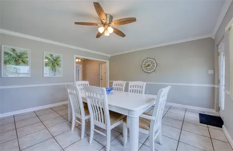 5213 97th Way N St Petersburg FL 33708