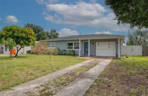 5213 97th Way N St Petersburg FL 33708