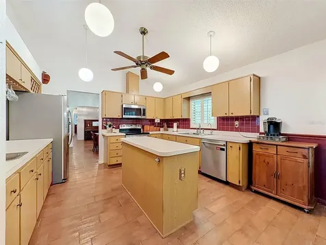 15234 Scanio Spring Hill FL 34610