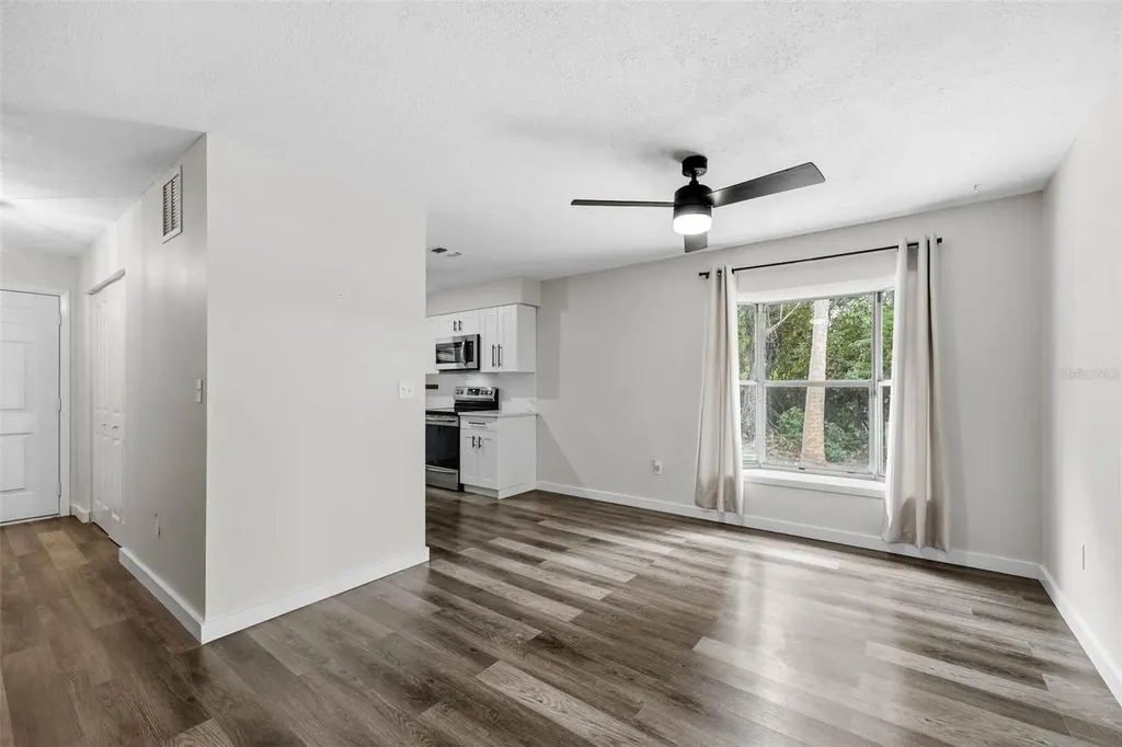 2801 51st Avenue S St Petersburg FL 33712
