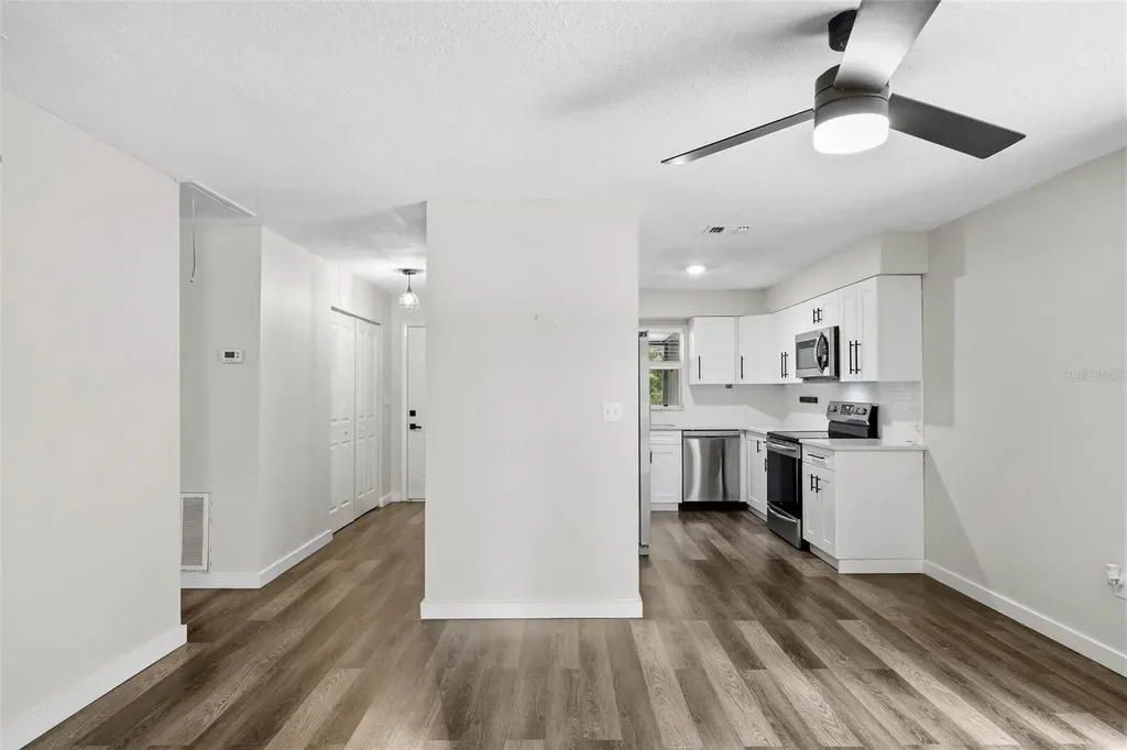 2801 51st Avenue S St Petersburg FL 33712