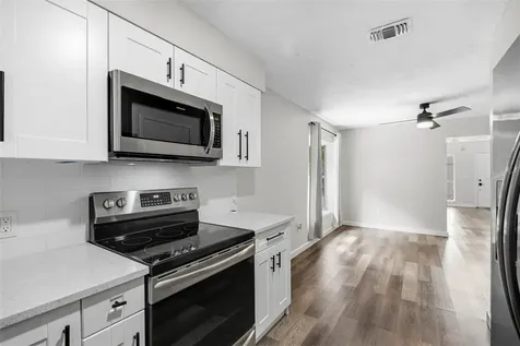 2801 51st Avenue S St Petersburg FL 33712