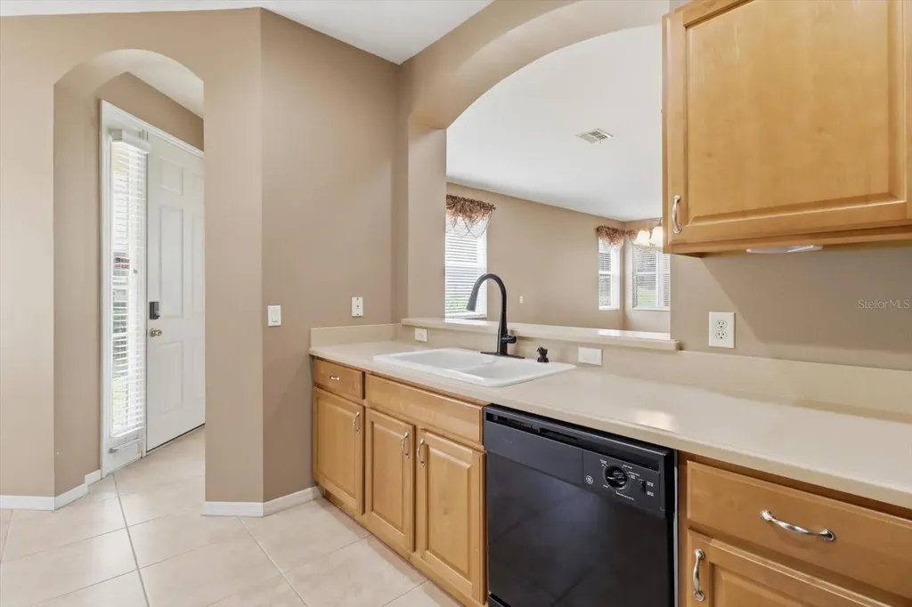 1668 W Spring Meadow Loop Lecanto FL 34461