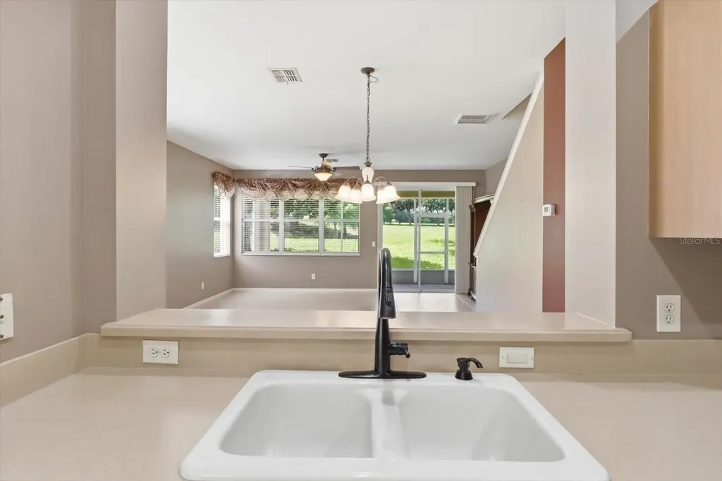 1668 W Spring Meadow Loop Lecanto FL 34461