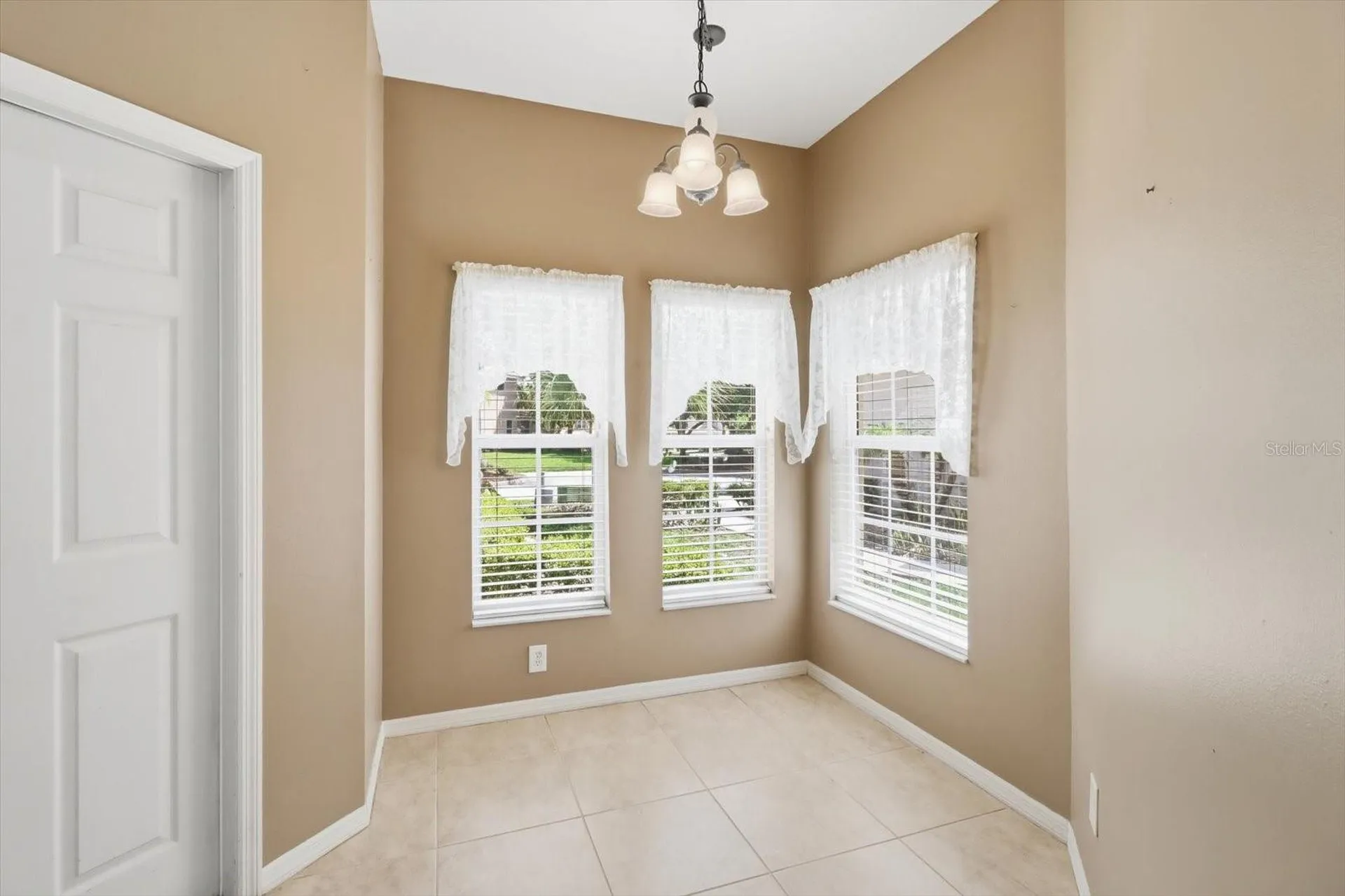 1668 W Spring Meadow Loop Lecanto FL 34461