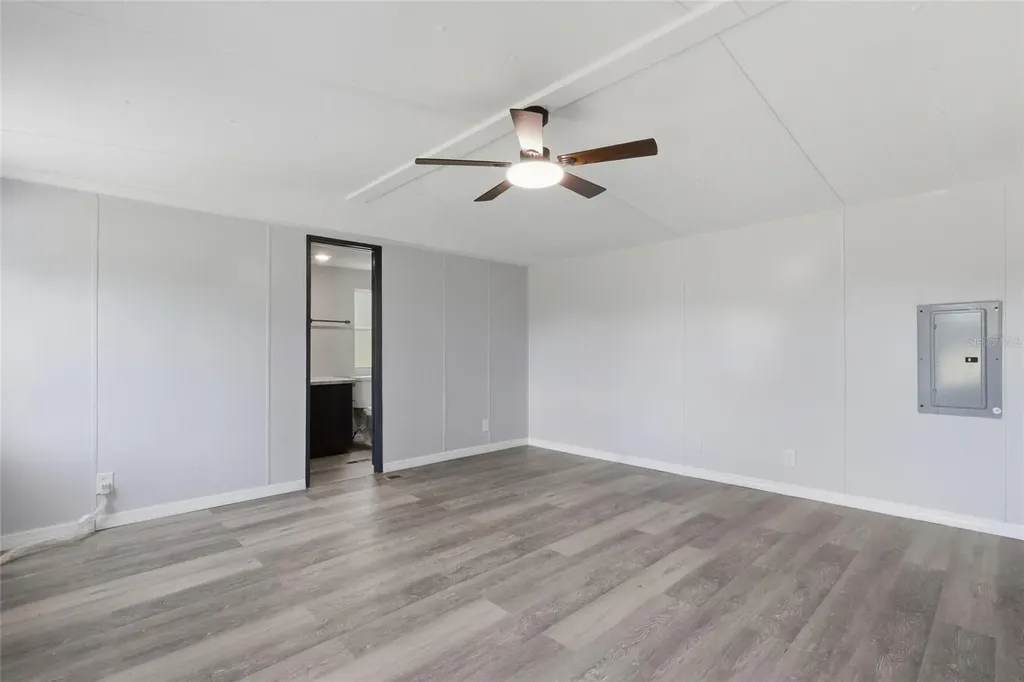 7930 Froggy Lane Zephyrhills FL 33540
