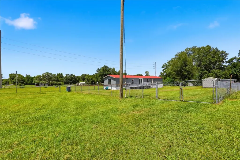 7930 Froggy Lane Zephyrhills FL 33540