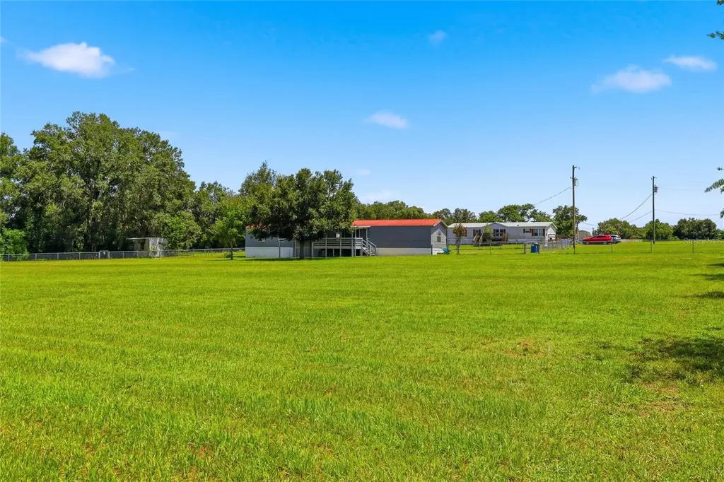7930 Froggy Lane Zephyrhills FL 33540