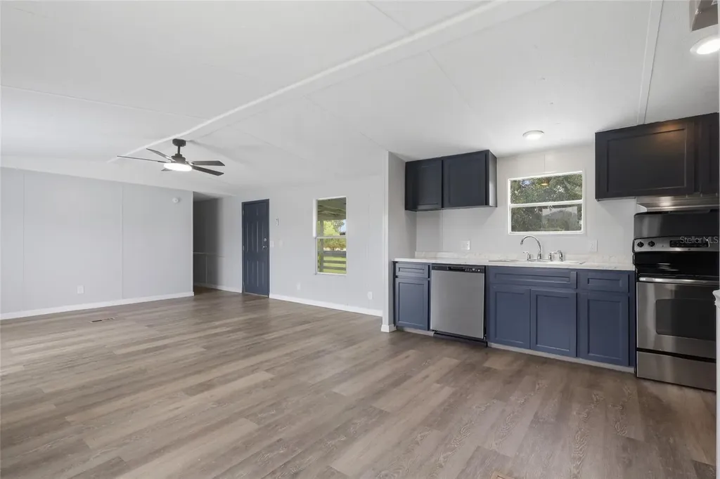 7930 Froggy Lane Zephyrhills FL 33540