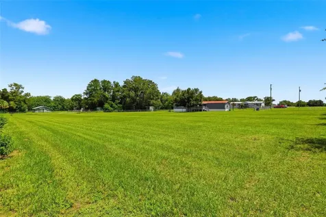 7930 Froggy Lane Zephyrhills FL 33540