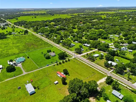 7930 Froggy Lane Zephyrhills FL 33540