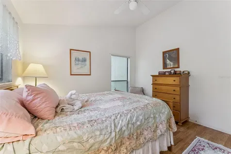 1068 Cottonwood Court Apopka FL 32712