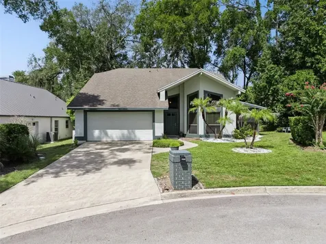 1068 Cottonwood Court Apopka FL 32712