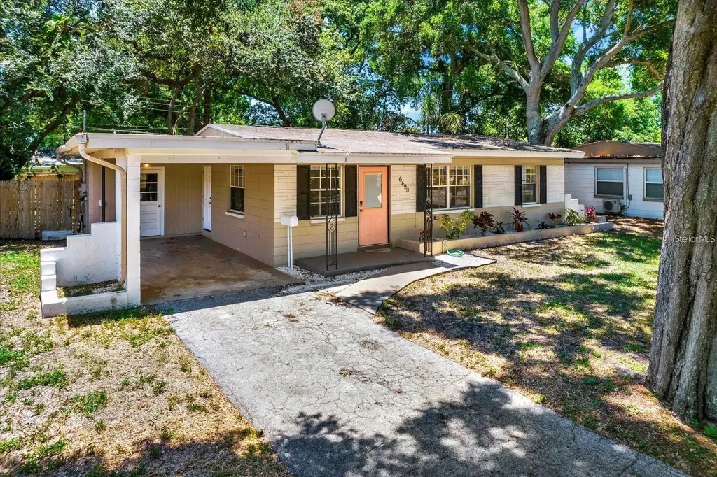 6490 34th Avenue N St Petersburg FL 33710