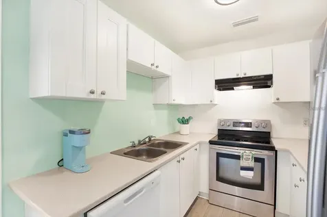 6490 34th Avenue N St Petersburg FL 33710