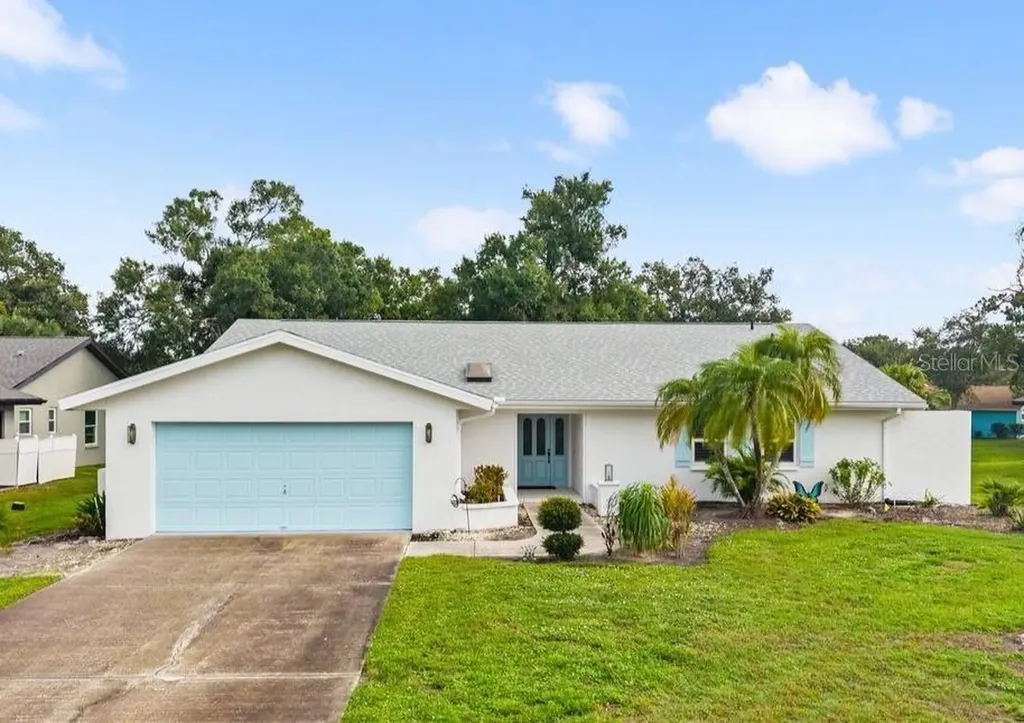 5438 Dominica Circle Sarasota FL 34233