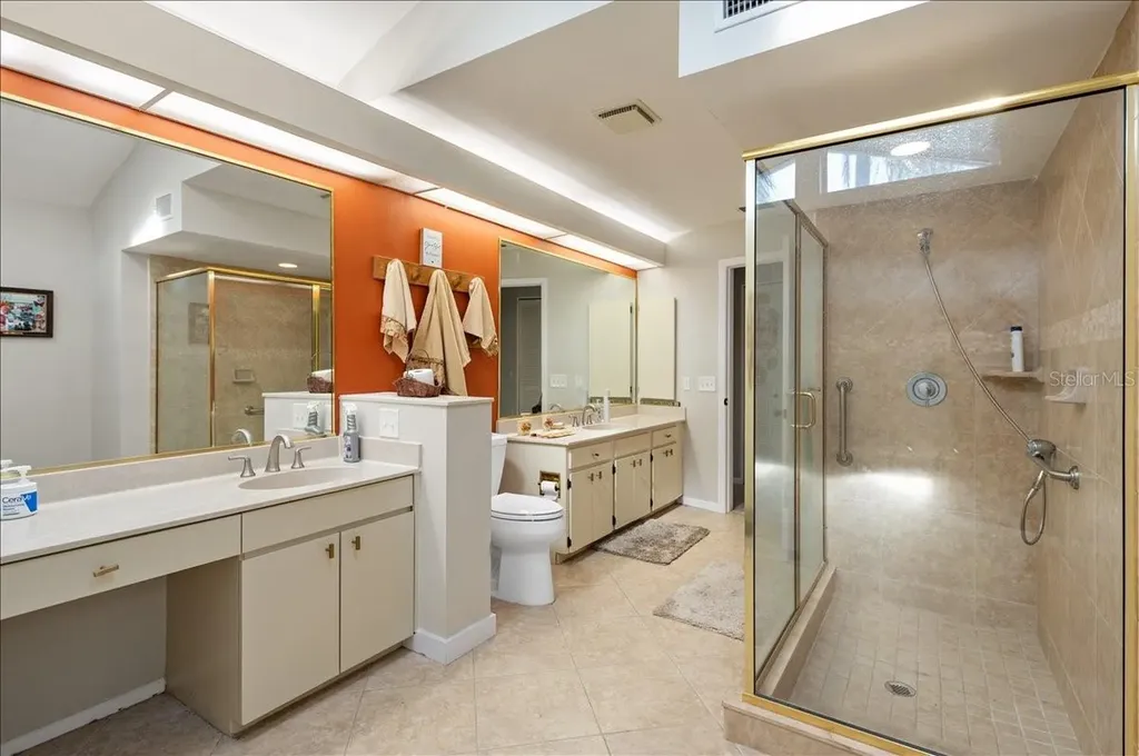 5438 Dominica Circle Sarasota FL 34233