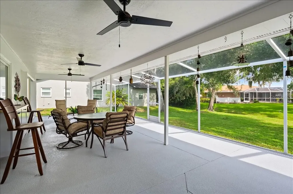 5438 Dominica Circle Sarasota FL 34233